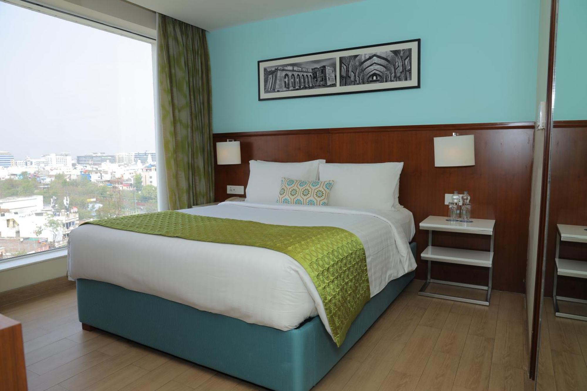 Fairfield By Marriott Indore Bagian luar foto