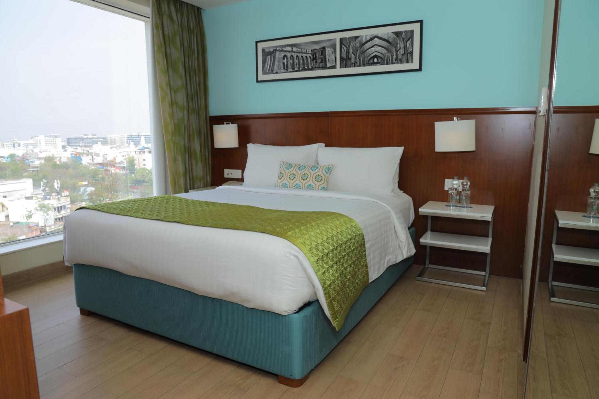 Fairfield By Marriott Indore Bagian luar foto